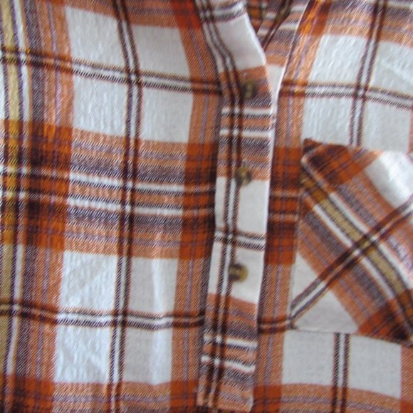 Catos Plaid Top - Picture 3 of 7
